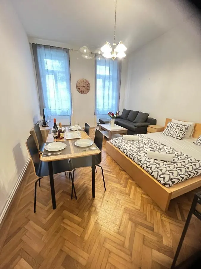 Plener Paradise Wien Österreich